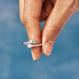 Hug Ring (Resizable)