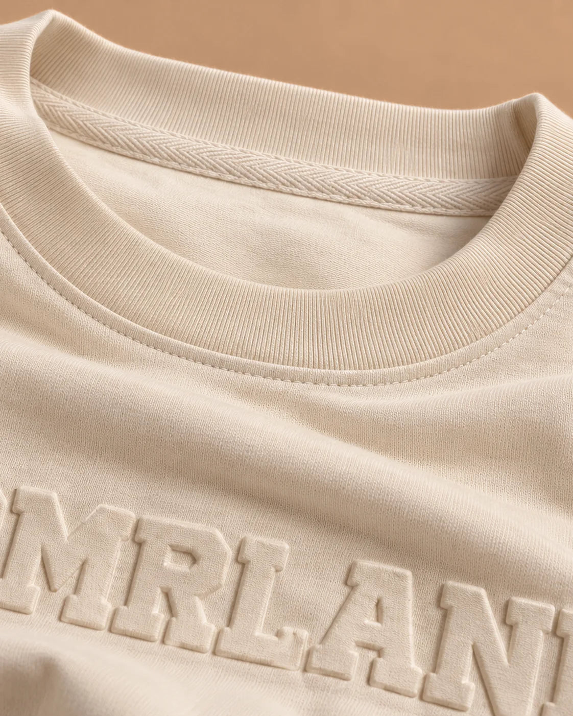 Cream DREAM set: tee neckline and chest emboss